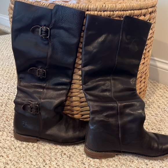 Brown Frye leather boots - Picture 2 of 5